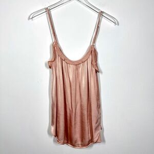 Xirena Women’s Size Medium Rayon Mauve Pink Tank Top with Ruffle Neckline